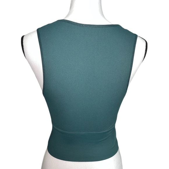 Urban Outfitters Out From Under Hailey Seamless Plunge Tank Top - Picture 4 of 7